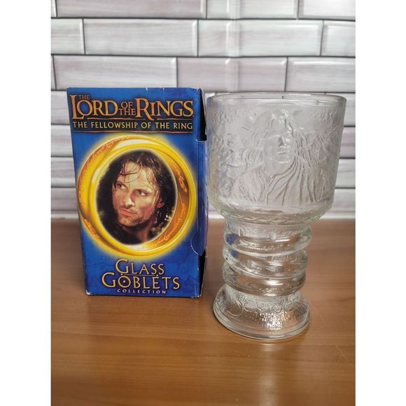 Glass Goblet - Clear - Picture 2 of 7